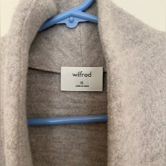 Aritzia - Wilfred Dujardin Sweater - Heather Light Grey - Picture 4 of 7